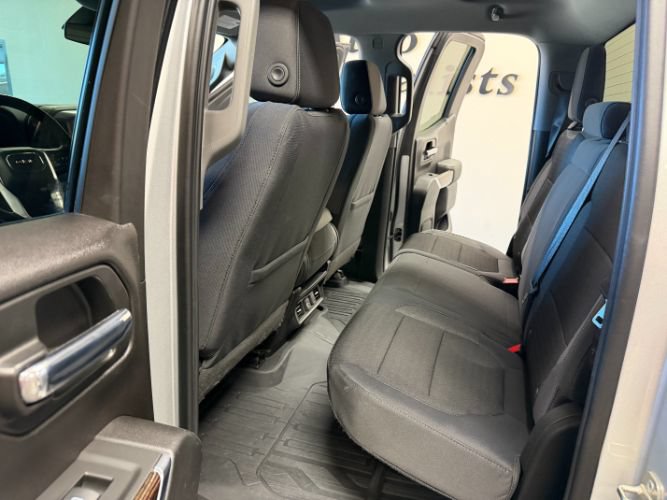 Used 2019 GMC Sierra 1500 SLE w/ SLE Value Package AWD/4WD image 28