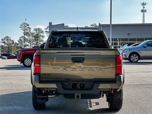 New 2026 Toyota Tacoma TRD Off-Road image 7