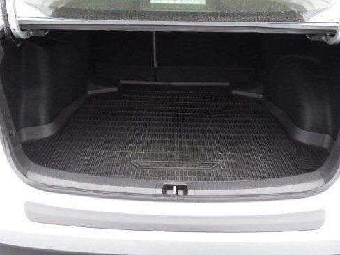 Used 2023 Toyota Corolla LE w/ LE Convenience Package image 26