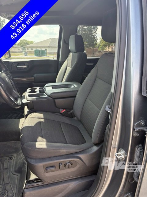 Used 2022 Chevrolet Silverado 1500 RST AWD/4WD image 14