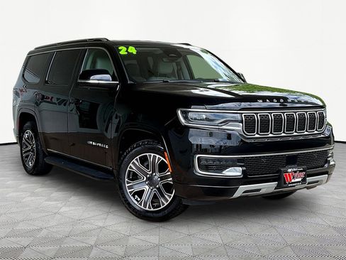 Used 2024 Jeep Wagoneer Series II w/ Flexible Seating Group AWD/4WD image 3
