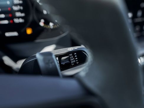 Used 2022 Porsche 911 GT3 image 46