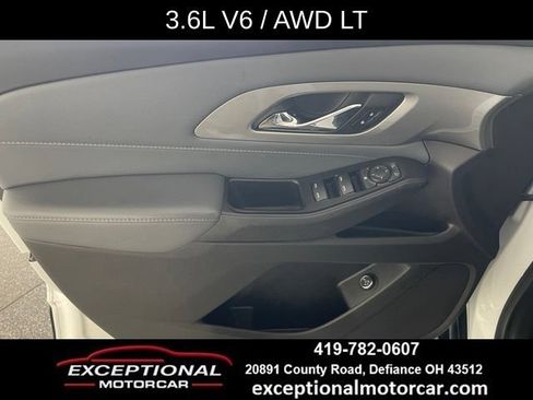 Used 2021 Chevrolet Traverse LT AWD/4WD image 34