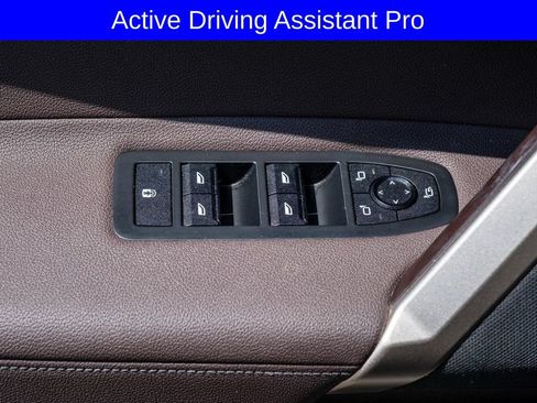 Used 2024 BMW iX xDrive50 w/ Sport Package AWD/4WD image 14