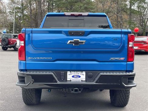 Used 2023 Chevrolet Silverado 1500 ZR2 w/ Technology Package image 27