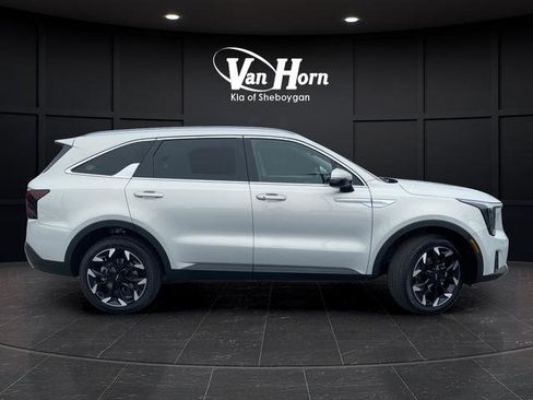 New 2026 Kia Sorento EX AWD/4WD image 7