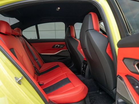 Used 2025 BMW M3 w/ Executive Package image 24