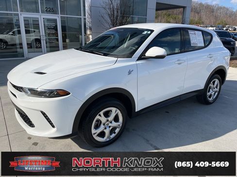 Used 2024 Dodge Hornet GT image 1