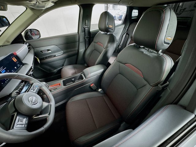 New 2026 Nissan Kicks SR w/ SR Premium Package AWD/4WD image 21