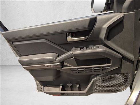 Used 2024 Toyota Tacoma TRD Off-Road image 23