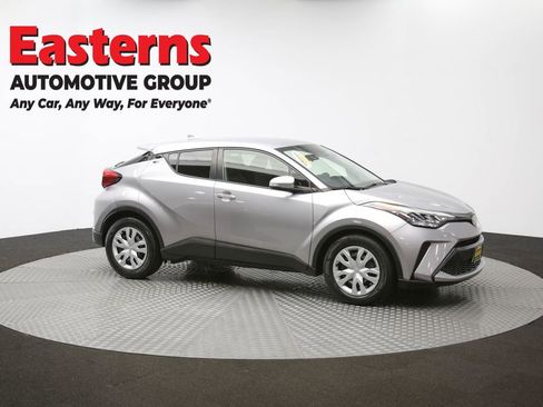Used 2020 Toyota C-HR LE image 44