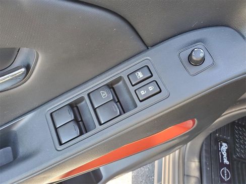 Certified 2022 Nissan Frontier Pro-X image 17