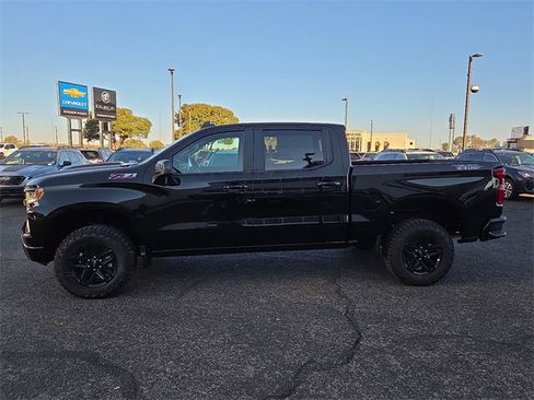 New 2026 Chevrolet Silverado 1500 LT Trail Boss w/ Convenience Package II image 2