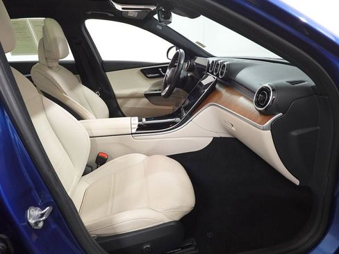 Used 2023 Mercedes-Benz C 300 4MATIC Sedan image 30