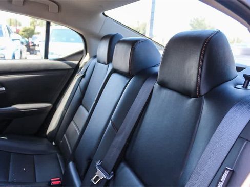 Used 2023 Nissan Sentra SR w/ SR Premium Package image 22