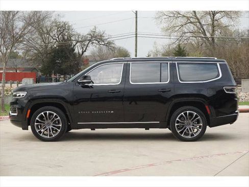 New 2022 Jeep Grand Wagoneer Series III w/ Rear Seat Video Group 1 image 2