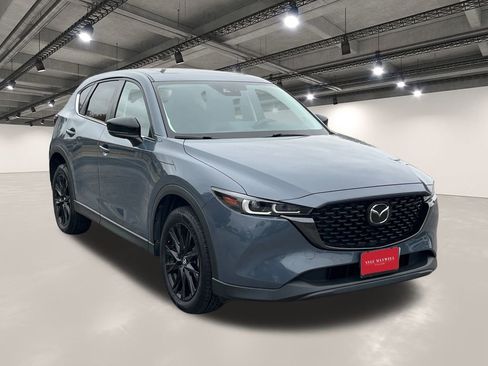 Used 2022 MAZDA CX-5 Carbon Edition image 2