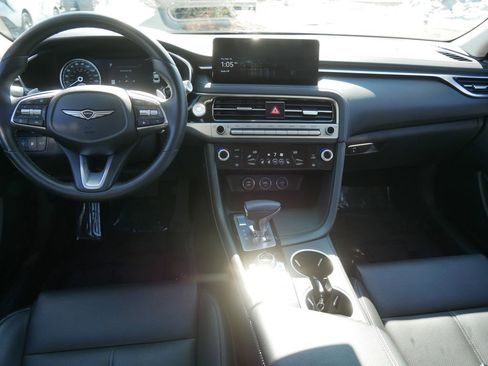 Used 2025 Genesis G70 2.5T image 15