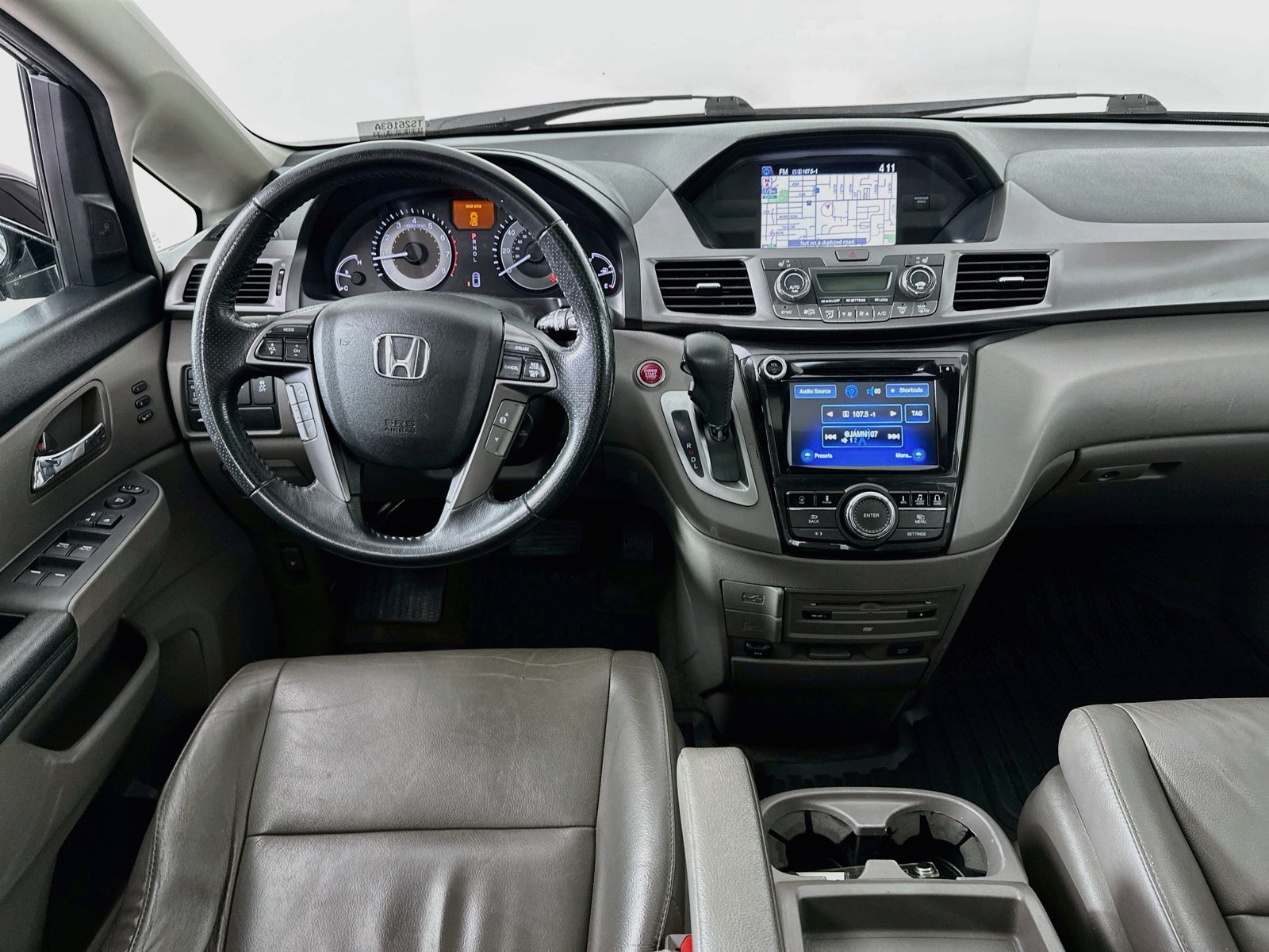Used 2015 Honda Odyssey Touring image 23