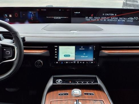 New 2026 Lincoln Navigator L Black Label AWD/4WD image 12