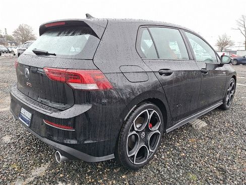 New 2026 Volkswagen GTI Autobahn image 4