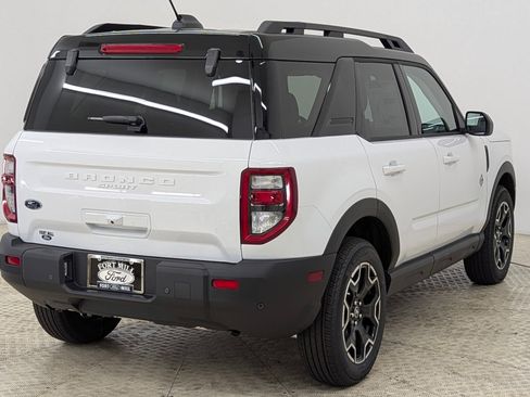 New 2025 Ford Bronco Sport Outer Banks image 9