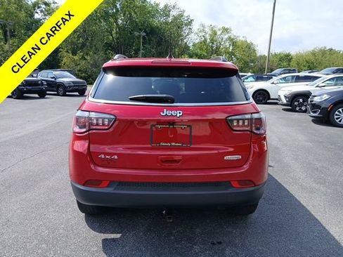 Used 2018 Jeep Compass Latitude w/ Popular Equipment Group AWD/4WD image 5