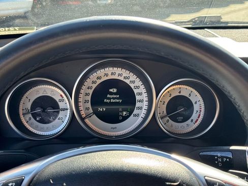 Used 2016 Mercedes-Benz E 400 Cabriolet image 24