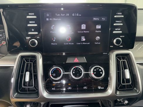 Used 2023 Kia Sorento LX FWD image 24