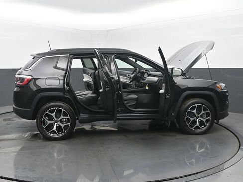 New 2026 Jeep Compass Limited image 57