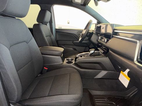 New 2026 GMC Canyon Elevation w/ Convenience Package image 22