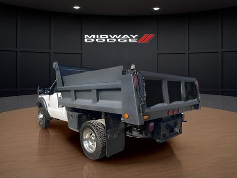 Used 2011 Ford F550 4x4 Regular Cab Super Duty w/ Payload Upgrade Pkg image 5