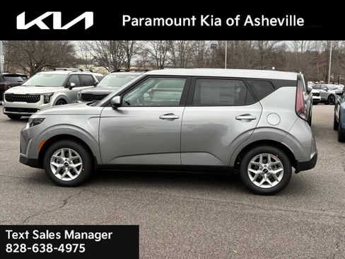 New 2025 Kia Soul LX image 3