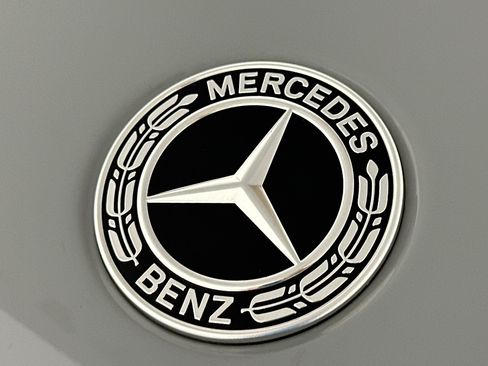Used 2025 Mercedes-Benz GLE 450 4MATIC image 36
