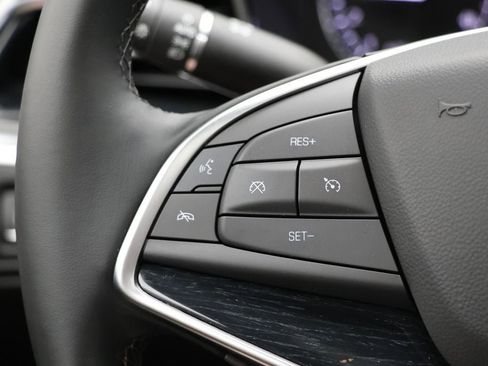 Used 2025 Cadillac XT5 Premium Luxury image 20