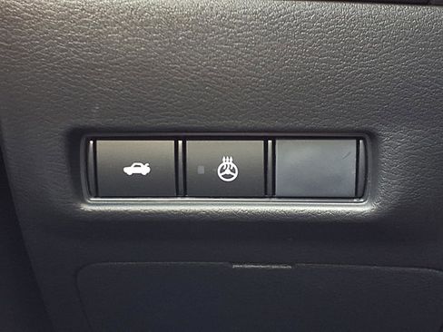 New 2026 Nissan Sentra SV w/ SV Convenience Package image 18