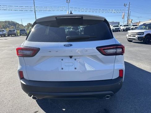 New 2026 Ford Escape ST-Line w/ Tech Pack #1 FWD image 5