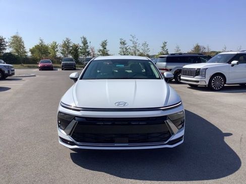 New 2026 Hyundai Sonata SEL image 2