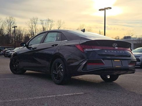 New 2026 Hyundai Elantra SEL Sport Premium FWD image 13