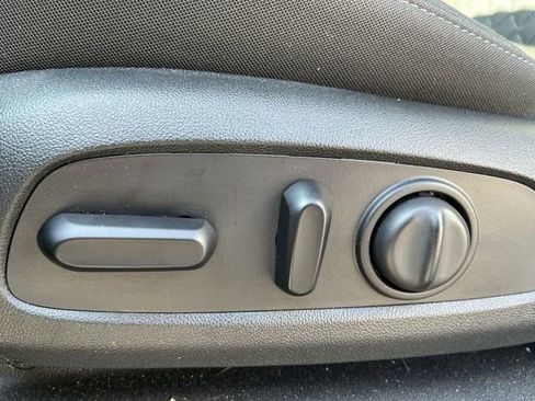 Used 2020 Chevrolet Blazer LT w/ LPO, Floor Liner Package image 17