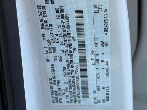 Used 2017 Ford Escape SE image 15