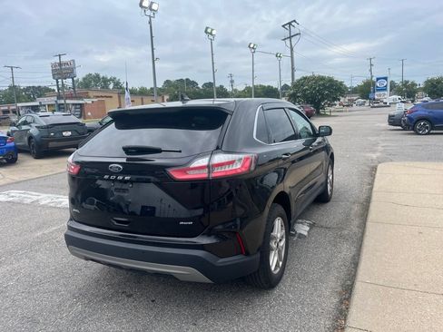 Used 2023 Ford Edge SEL w/ Convenience Package AWD/4WD image 4