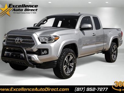 Used 2016 Toyota Tacoma TRD Sport w/ Towing Package