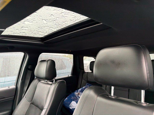 Used 2015 Jeep Grand Cherokee Altitude AWD/4WD image 7