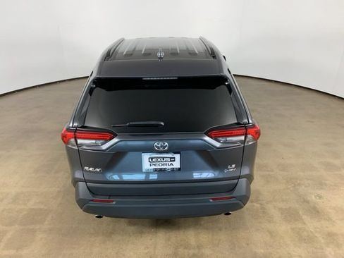Used 2025 Toyota RAV4 LE AWD/4WD image 11