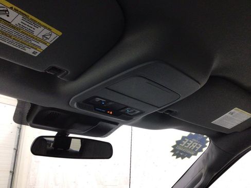 Used 2023 Ford F150 XLT image 13