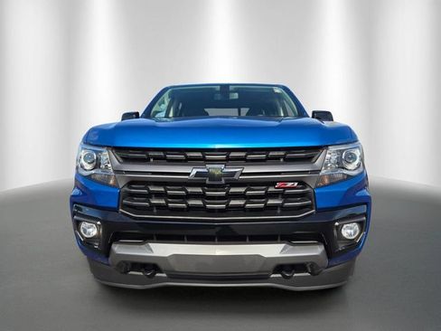 Used 2022 Chevrolet Colorado Z71 RWD image 2