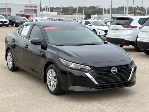 Certified 2024 Nissan Sentra S image 5