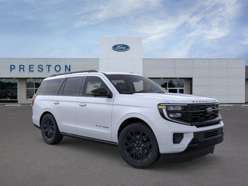 New 2026 Ford Expedition Platinum w/ Stealth Appearance Package image 7
