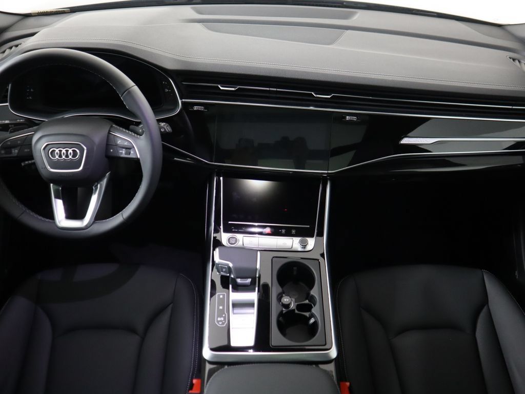 Used 2026 Audi Q8 Premium Plus w/ Premium Plus Package AWD/4WD image 14